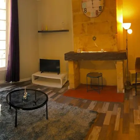 Escapade Cosy Au Coeur De La Cite Medievale Apartman *