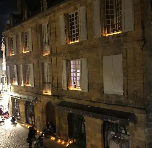 Escapade Cosy Au Coeur De La Cite Medievale アパート *